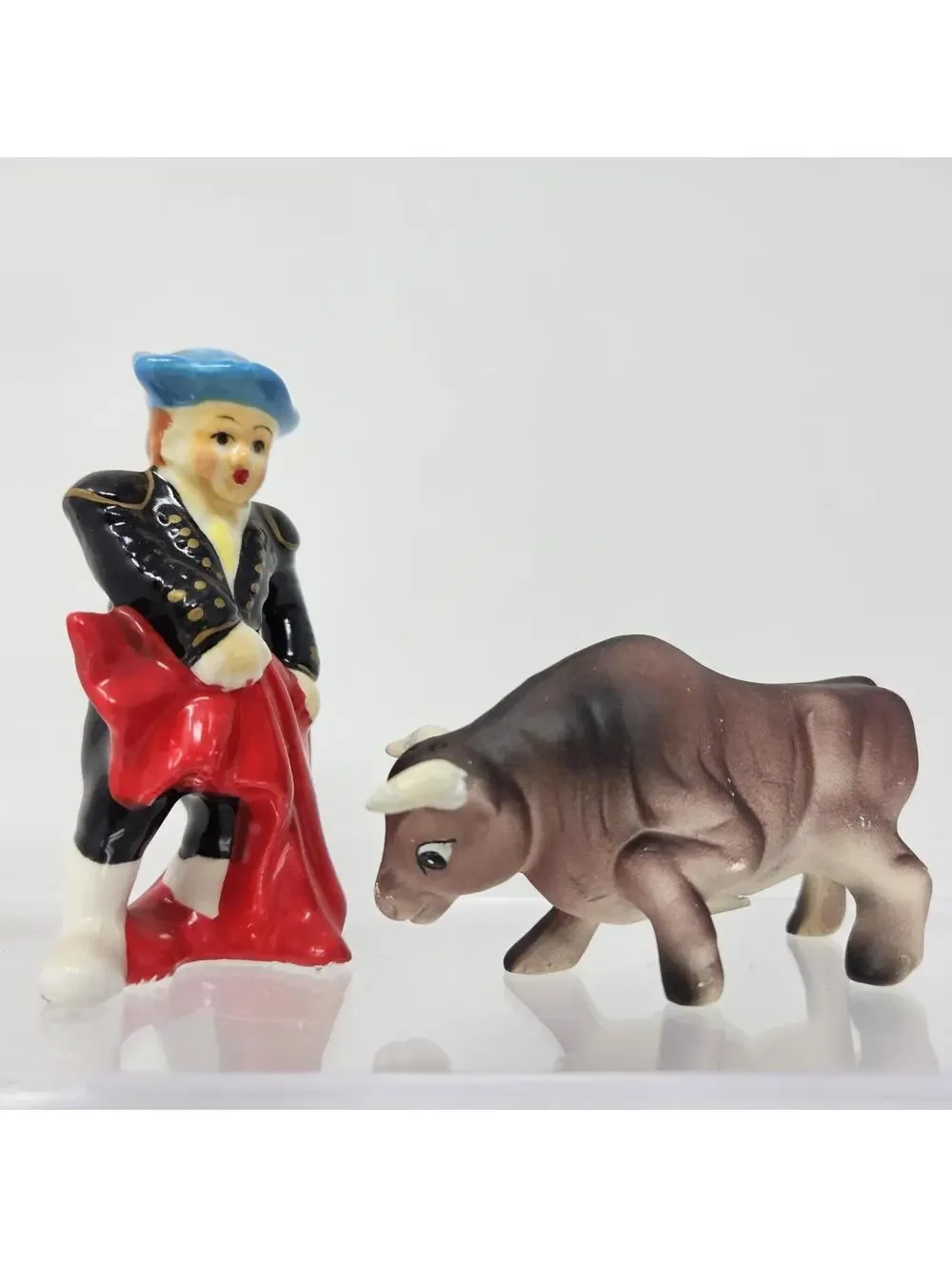 Vintage Fighting Bull & Matador Salt Pepper Shaker Set Japan, Toro!